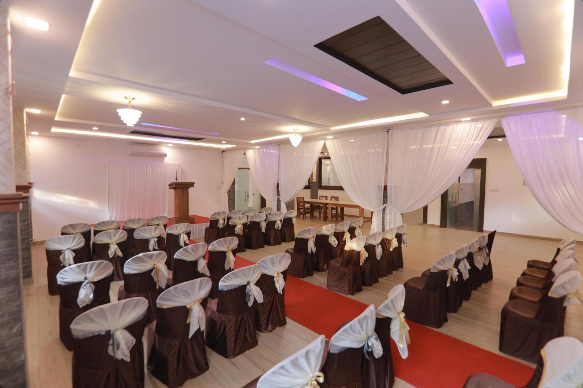 Opm Inn Payyannur Exterior foto