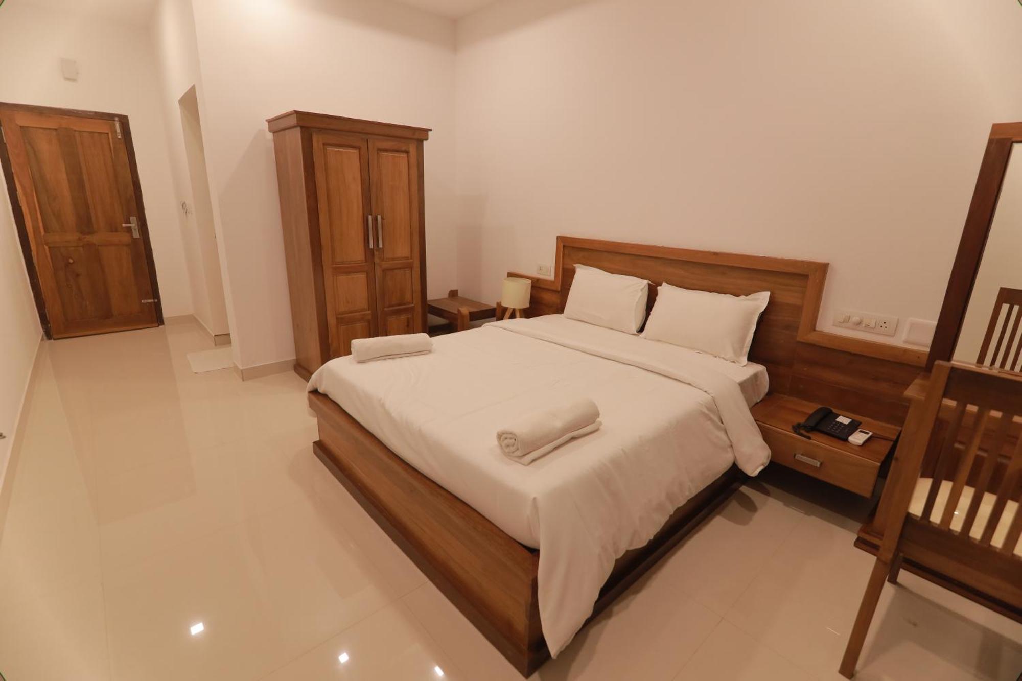 Opm Inn Payyannur Exterior foto