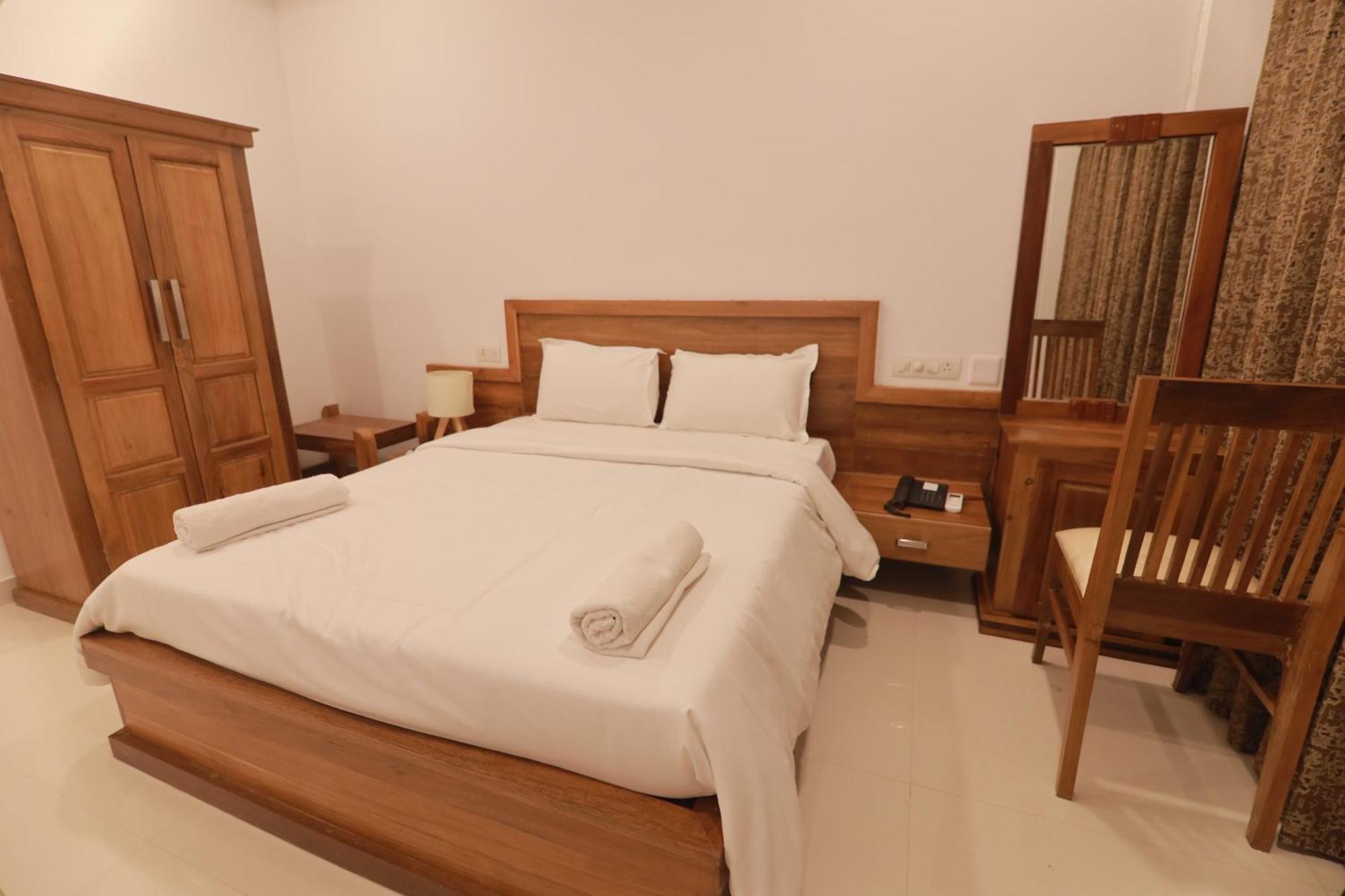 Opm Inn Payyannur Exterior foto